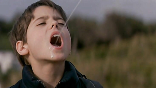 Nude celebs » Mathilda May nude - La teta y la luna (1994)