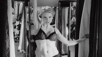 Kech homiladorlik jinsiy aloqa video Amerikalik dadam porno komikslar