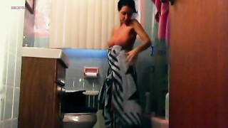 Обнаженные знаменитости - Анджелина Ли обнаженная - Ночь тыквы (2010)