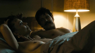 Célébrités nues » Maggie Gyllenhaal nue - The Deuce s01e05 (2017)