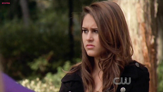 Nackte Promis » Sophia Bush sexy – One Tree Hill s08e14 (2011)
