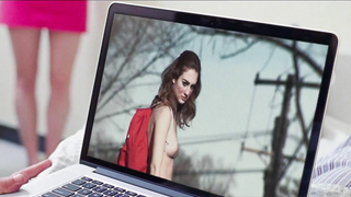 Çıplak ünlüler » Grace van Patten çıplak - The Meyerowitz Stories (2017)