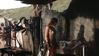 Обнаженные знаменитости - Бриджит Нильсен секси - Рыжая Соня (1985)