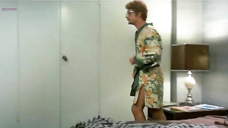 Обнаженные знаменитости - Лаура Антонелли обнаженная - Sessomatto (1973)