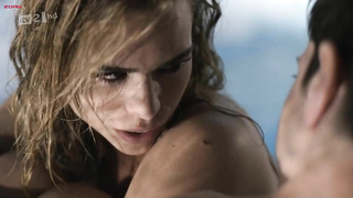 Nackte Promis » Billie Piper sexy – Secret Diary of a Call Girl s04e02 (2011)