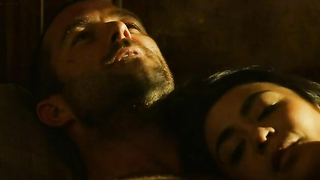 Nude celebs - Мишель Люкс обнаженная - Stike Back s04e10 (2013)