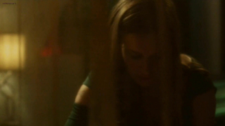 Nackte Promis » Catherine Walker nackt, Alexis Peterman nackt – Strike Back s04e05 (2013)