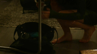 Nackte Promis » Catherine Walker nackt, Alexis Peterman nackt – Strike Back s04e05 (2013)