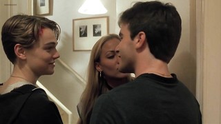 Обнаженные знаменитости - Бриттани Дэниэл секси, Акико Эшли голая - Дневники баскетболиста (1995)