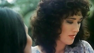 Обнаженные знаменитости - Лили Карати обнаженная, Лаура Гемсер обнаженная, Энни Белль обнаженная - The Alcove (1984)