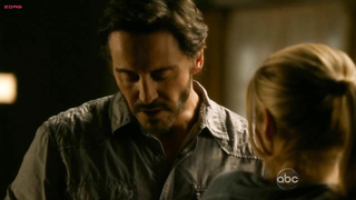 Çıplak ünlüler » Elizabeth Mitchell seksi - V s02e08 (2011)