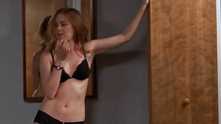 Çıplak ünlüler » Isla Fisher seksi - Düğün Daze (2006)
