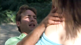 Çıplak ünlüler » Louise Cliffe çıplak - Wrong Turn 3: Left for Dead (2009)