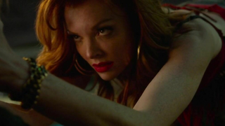 Nude celebs - Николь ЛаЛиберте обнаженная - Smartass (2017)