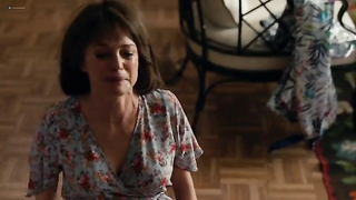 Nude celebs » Heather Graham sexy - Law and Order True Crime s01e01-02 (2017)