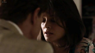 Nude celebs » Heather Graham sexy - Law and Order True Crime s01e01-02 (2017)