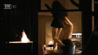 Обнаженные знаменитости - Дженнифер Коннелли секси - Сердце правосудия (1992)