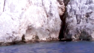 Çıplak ünlüler » Leonora Fani çıplak, Juliette Mayniel çıplak, Ilona Staller çıplak - Leonora Fani çıplak çalı Juliette Mayniel çıplak seks Ilona Staller çıplak tam önden- Bestialità (1976)