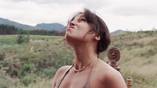 Çıplak ünlüler » Michelle Rodriguez seksi, Lisa-Marie Schneider seksi, Taryn Manning seksi - The Breed (2006)