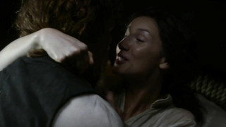 Çıplak ünlüler » Caitriona Balfe seksi - Outlander s03e09 (2017)