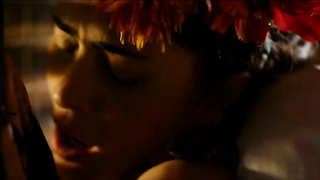 Çıplak ünlüler » Viktoriya Poltorak çıplak - Troçki s01e05 (2017) kesilmemiş