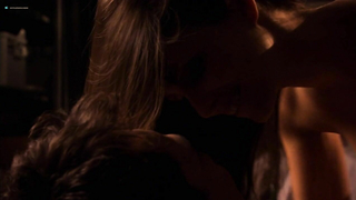 Çıplak ünlüler » Deanna Brooks çıplak, Serria Tawan çıplak - Candy Stripers (2006)