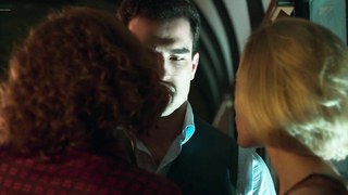 Çıplak ünlüler » Blanca Suarez çıplak, Ana Polvorosa çıplak - Cable Girls s01 (2017)