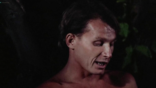 Çıplak ünlüler » Amber Lynn çıplak, Crystal Breeze çıplak, Jody Swafford çıplak - Evils of the Night (1985)