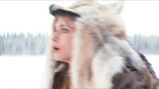 Обнаженные знаменитости - Аллегра Карпентер секси, Ивана Кораб секси - Неестественный (2015)