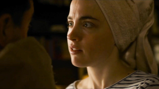 Çıplak ünlüler » Hannah Herzsprung çıplak, Adele Haenel çıplak - Die Blumen von gestern (2016)