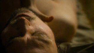 Çıplak ünlüler » Hannah Herzsprung çıplak, Adele Haenel çıplak - Die Blumen von gestern (2016)