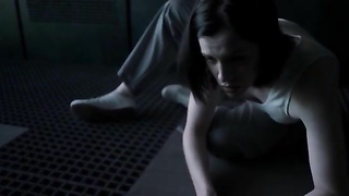 Голые знаменитости - Джессика Де Гоу секси - Другая жизнь (2017)