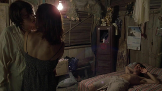 Çıplak ünlüler » Maribel Verdu çıplak - Y tu mama tambien (2001)