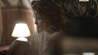 Çıplak ünlüler » Lukerya Ilyashenko çıplak - Sladkaya zhizn s03e02-03 (2016)