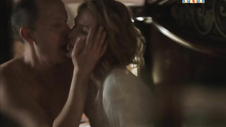 Çıplak ünlüler » Lukerya Ilyashenko çıplak - Sladkaya zhizn s03e02-03 (2016)