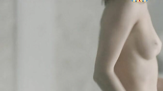 Çıplak ünlüler » Lukerya Ilyashenko çıplak - Sladkaya zhizn s02e07 (2015)