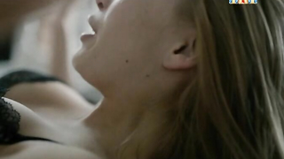 Çıplak ünlüler » Lukerya Ilyashenko çıplak - Sladkaya zhizn s02e07 (2015)