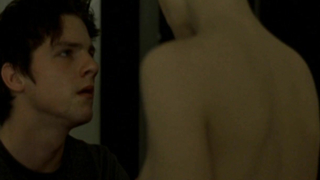 Çıplak ünlüler » Anna Mouglalis çıplak - La vie nouvelle (2002)