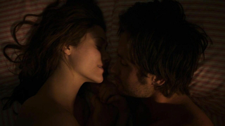 Celebrità nude » Emmy Rossum nuda - Shameless s02e12 (2012)