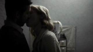 Çıplak ünlüler » Elena Radonicich çıplak - Banat (2016)