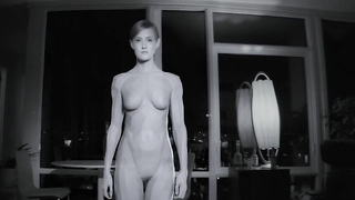 Célébrités nues » Alexia Rasmussen nue - Creative Control (2015)