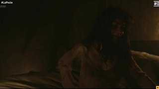 Çıplak ünlüler » Aroa Rodriguez çıplak - La Peste s01e01 (2018)