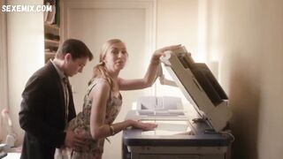 Нижнее белье Амели Этасс, сцена в La Loove s01e08 (2016)