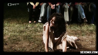 Zuzana Moravcova sexy, cena do mato em Prorok Ilja (2012)