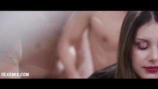 Camille Zénit threesome, scene in Noyée sous les paillettes (2021)