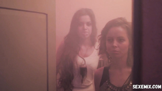 Gabriela Poester, Alessandra Bier, Hayline Vitoria, Naomi Luana seksi, Paralelo 30 sahnesi s01e01-03 (2019)