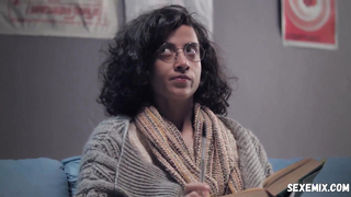 Gabriela Poester, Alessandra Bier, Hayline Vitoria, Naomi Luana seksi, Paralelo 30 sahnesi s01e01-03 (2019)