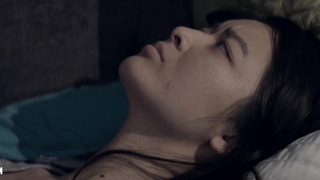 Николь Д'Анджело, Кристина Ло секси, сцена в фильме «Грешница» (2020)