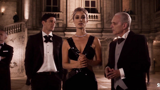 Berenice Marlohe, Jaime Ray Newman, Owee Rae sexy, scena in Valley of the Gods (2019)