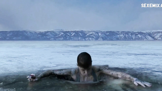 Сексуальная Руби Роуз, сцена в «Бэтвумен» s01e01 (2019)